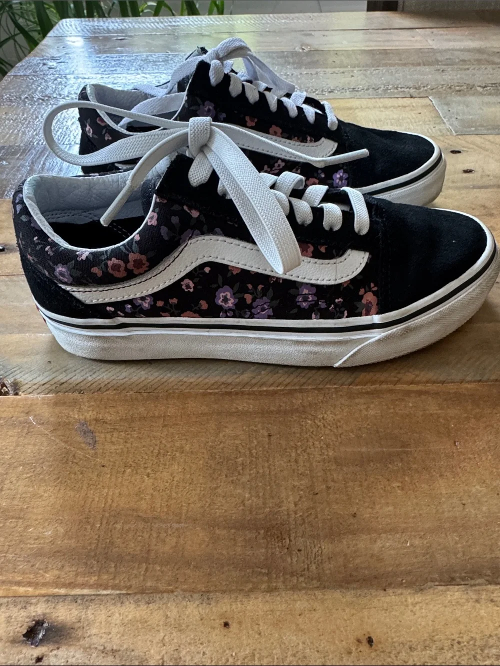 Vans Black Low-Top Sneakers with Pink & Purple Floral Print old skool girls 5